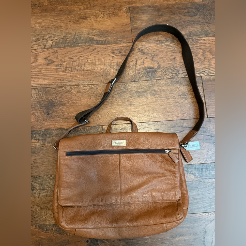 Condition COACH M1069 F70367 All Leather 2way Handbag Shoulder Bag Business